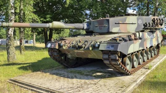 Leopard 2 A4 main battle tank